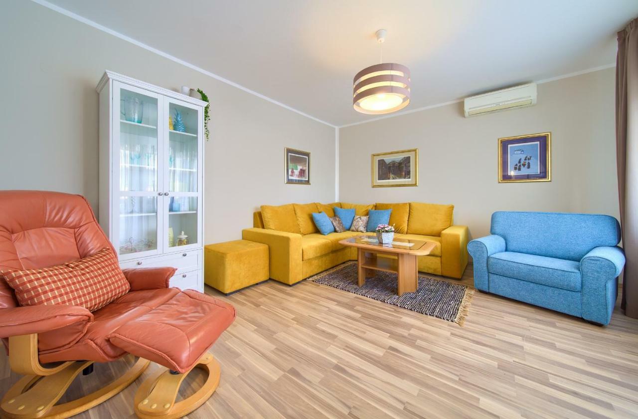 קרק Villa Maria מראה חיצוני תמונה